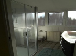 Lovely Bungalow With Garden