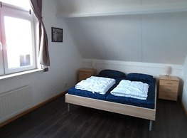 Lovely Bungalow With Garden