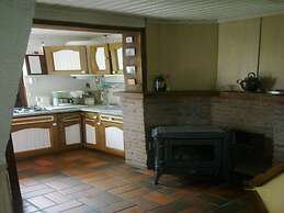 Attractive Bungalow With Garden