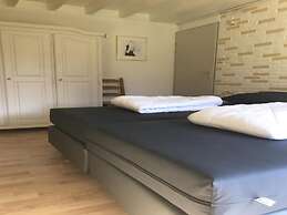 Amazing Holiday Home With Garden