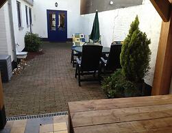 Fisherman's Cottage With Garden