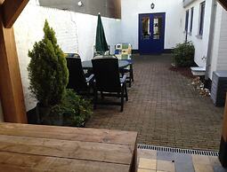 Historic Cottage w/ Garden