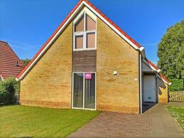 Pleasant Holiday Home With Garden