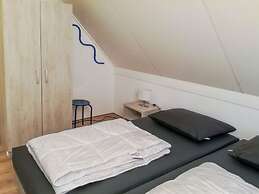 Pleasant Holiday Home With Garden