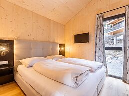 Appealing Chalet With Balcony