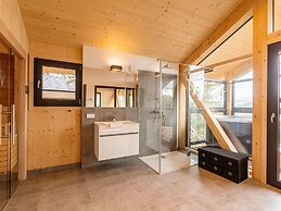 Appealing Chalet With Balcony