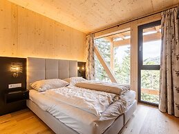 Appealing Chalet With Balcony