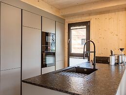 Appealing Chalet With Balcony