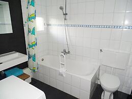 Amazing Holiday Home Near Beach