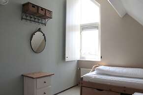 Nice Bungalow on the Water