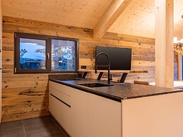 Lavish Chalet With Sauna