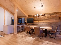 Lavish Chalet With Sauna