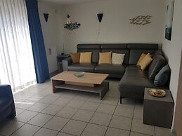 Lovely Bungalow With Garden