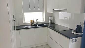 Lovely Bungalow With Garden