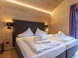 Lush Chalet With Private Sauna