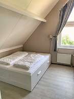 Pleasant Holiday Home With Garden