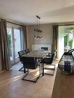 Pleasant Holiday Home With Garden