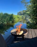 Waterside Bungalow With Terrace