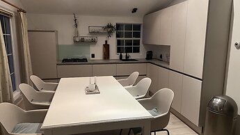 Waterside Bungalow With Terrace