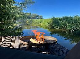 Waterside Bungalow With Terrace