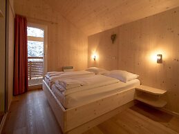 Lavish Chalet With Finnish Sauna