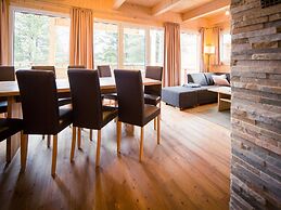 Lavish Chalet With Finnish Sauna