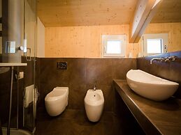 Lavish Chalet With Finnish Sauna