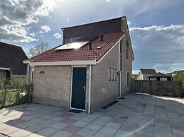 Nice Bungalow With Garden