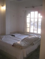 Goroomgo Lalghat Haveli Udaipur