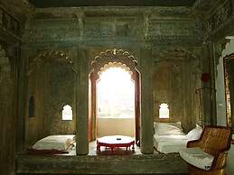 Goroomgo Lalghat Haveli Udaipur