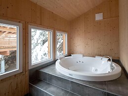 Spacious Chalet With Nice Balcony