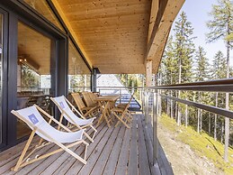 Nice Chalet With Finnish Sauna