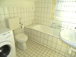 Bungalow With Garden