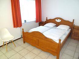 Bungalow With Garden