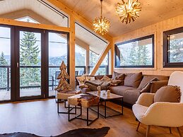 Cozy Chalet With Sauna