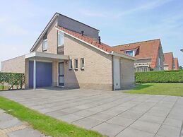 Pleasant Bungalow With Garden
