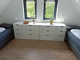 Amazing Bungalow With Garden