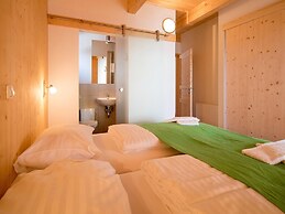 Lovely Chalet in Turracherhohe With Sauna