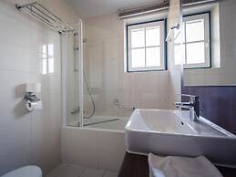 Studio Apartment With Nice Balcony