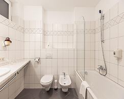 Nice Studio With Balcony