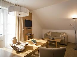 Tasteful Apartment With Balcony