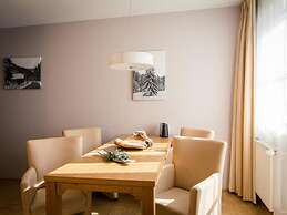 Tasteful Apartment With Balcony