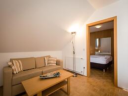 Tasteful Apartment With Balcony