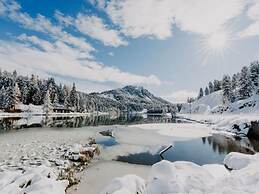 Tasteful Apartment With Balcony