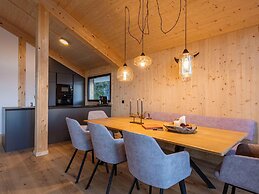 Beautiful Chalet With Balcony