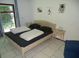 Amazing Holiday Home With Garden