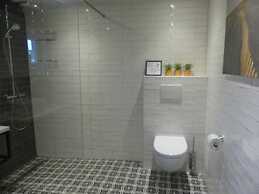 Amazing Holiday Home With Garden