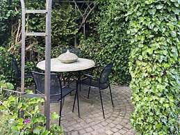 Pet-friendly Coastal Getaway