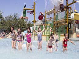 Pet-friendly Coastal Getaway