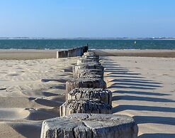 Nice Holiday Home With Garden